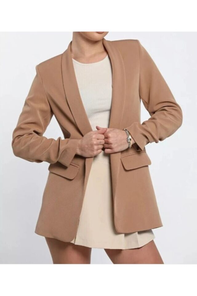 Kadın Astarlı Kol Büzgü Detaylı Blazer Ceket